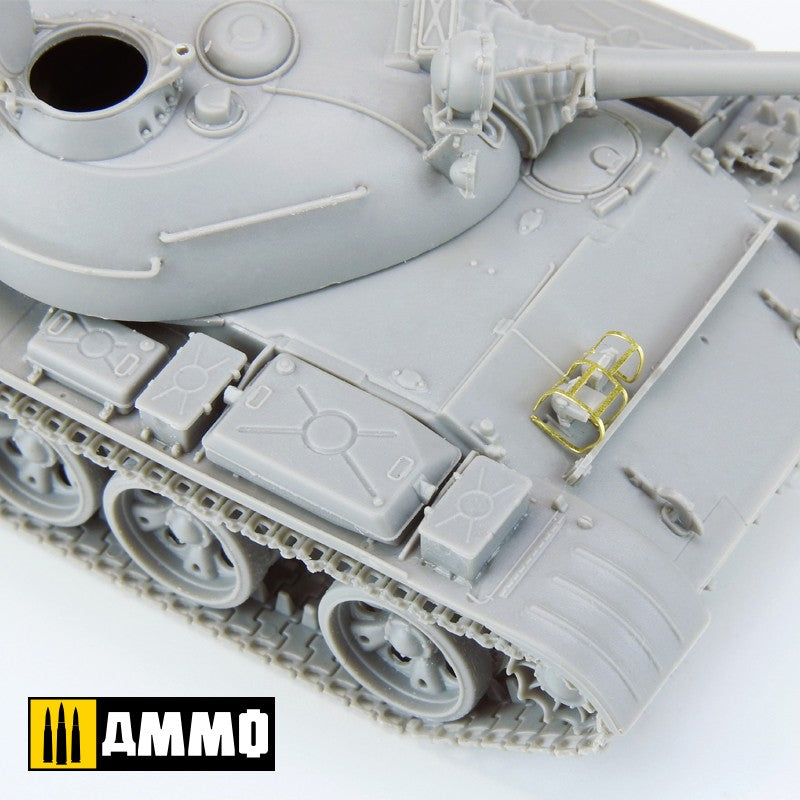Tanque T-54B