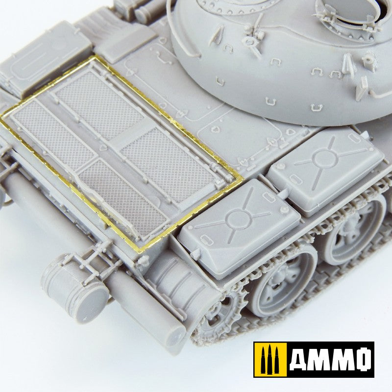 Tanque T-54B