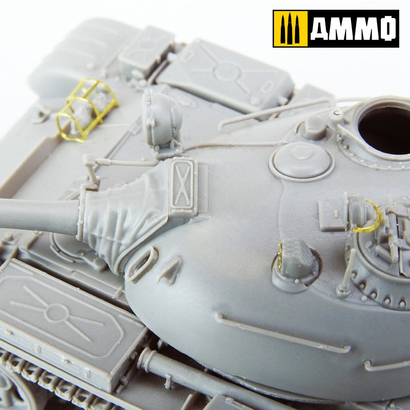 Tanque T-54B